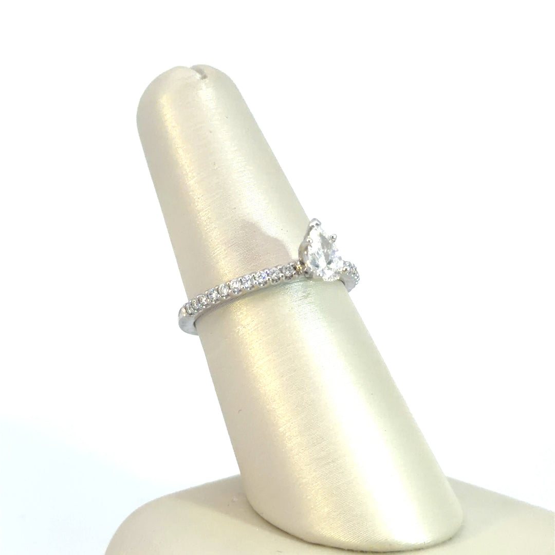 BAGUE POIRE 14KB